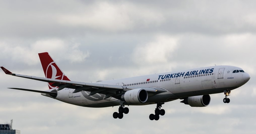 Turkish Airlines Flight Diverted to Kolkata After Engine Fire Shortly After Take-off from Kathmandu